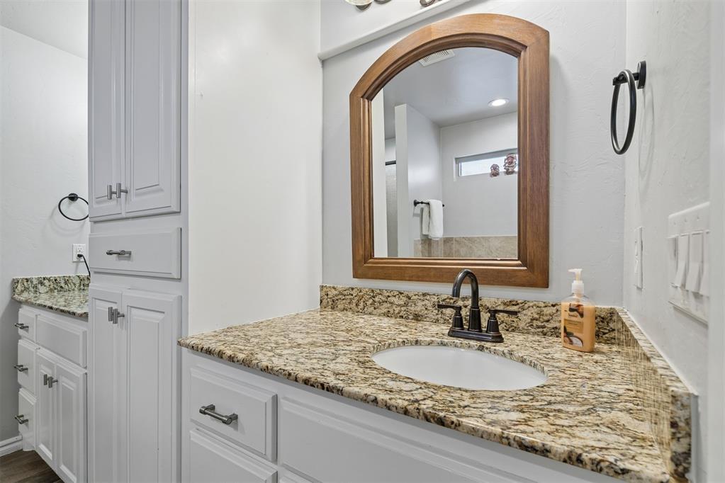 3325 Cheyenne Villa Circle
