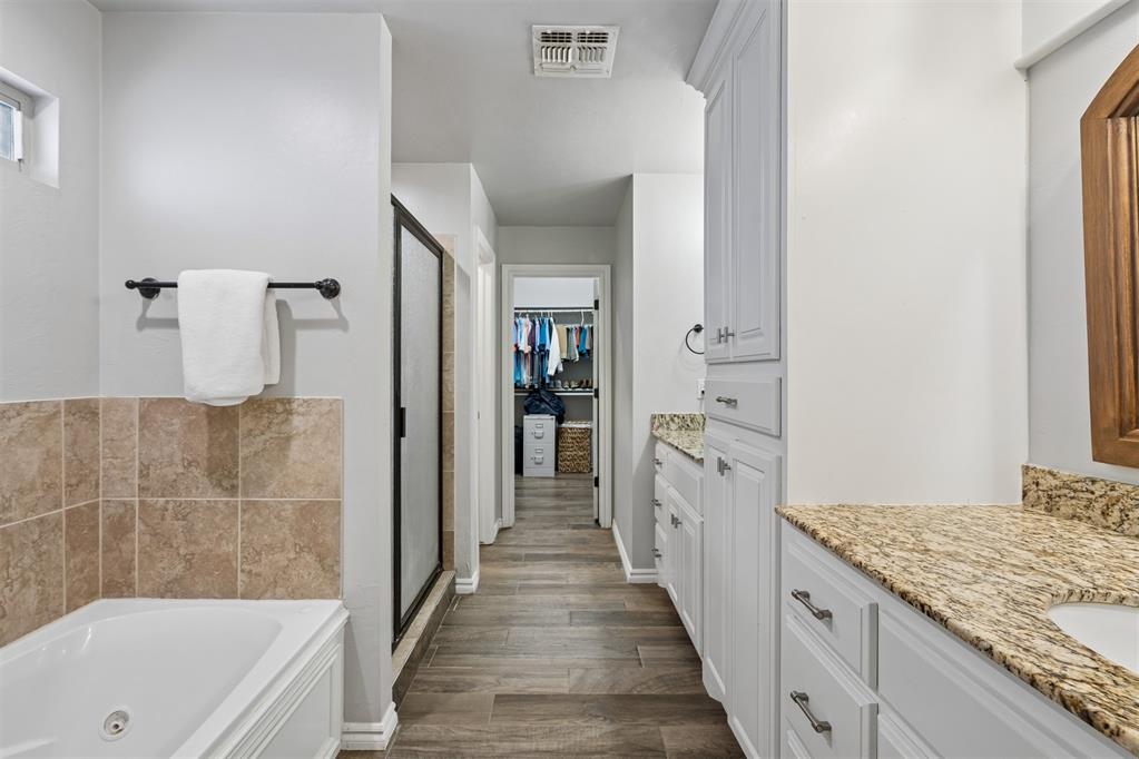 3325 Cheyenne Villa Circle