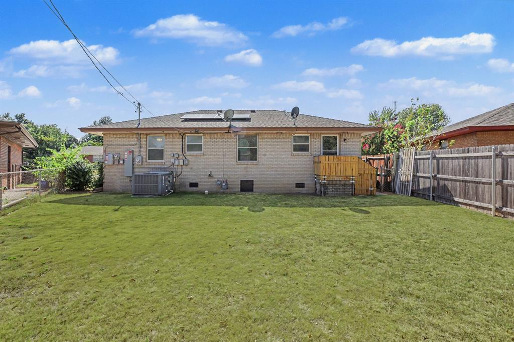 5512 N Shawnee Avenue