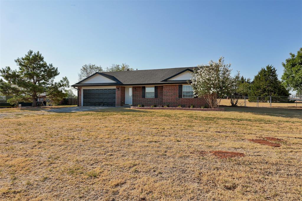 2371 Holden Lane