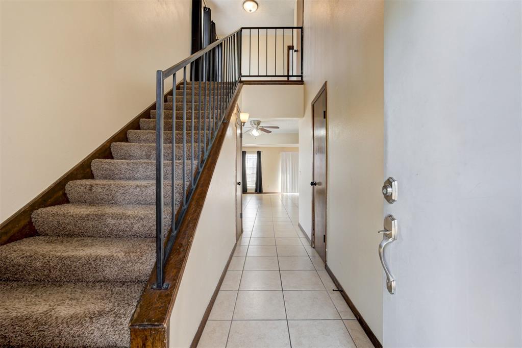 6000 W Hefner Road