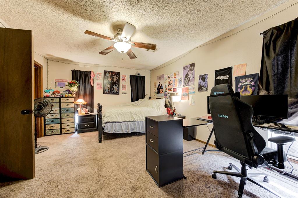 6000 W Hefner Road