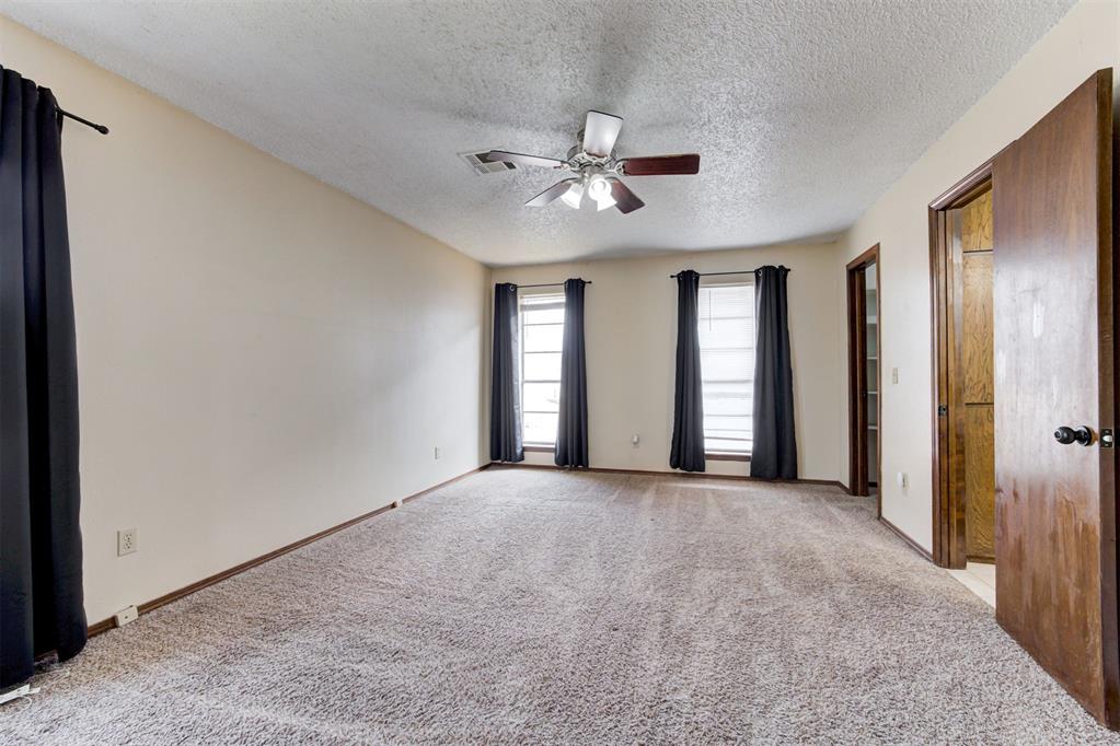 6000 W Hefner Road