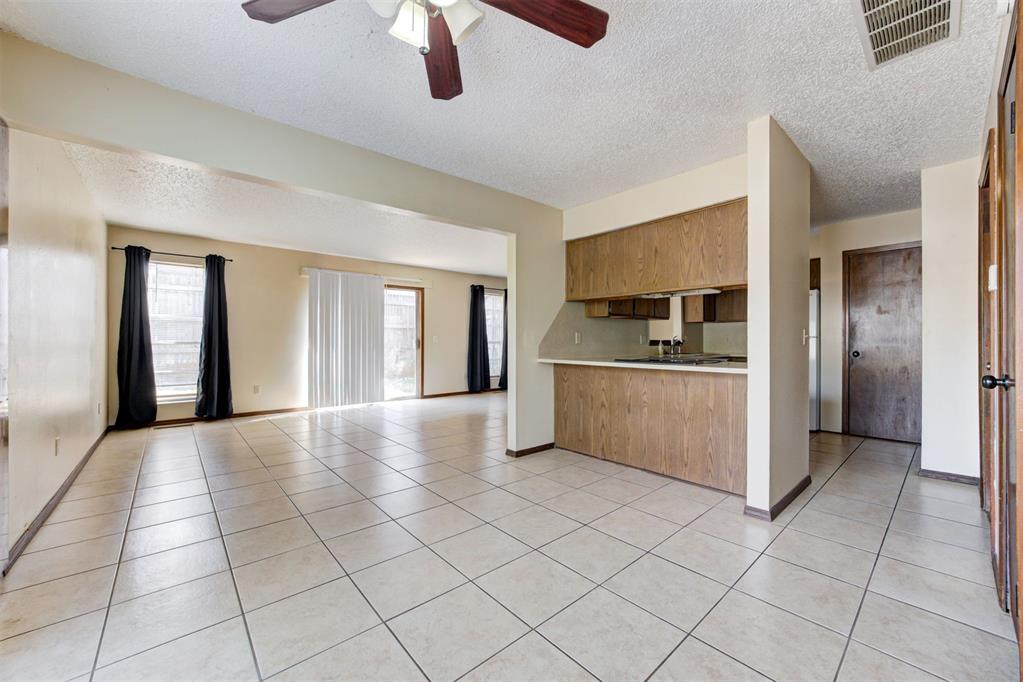 6000 W Hefner Road