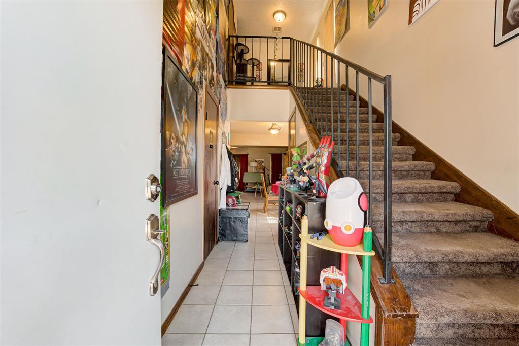 6000 W Hefner Road