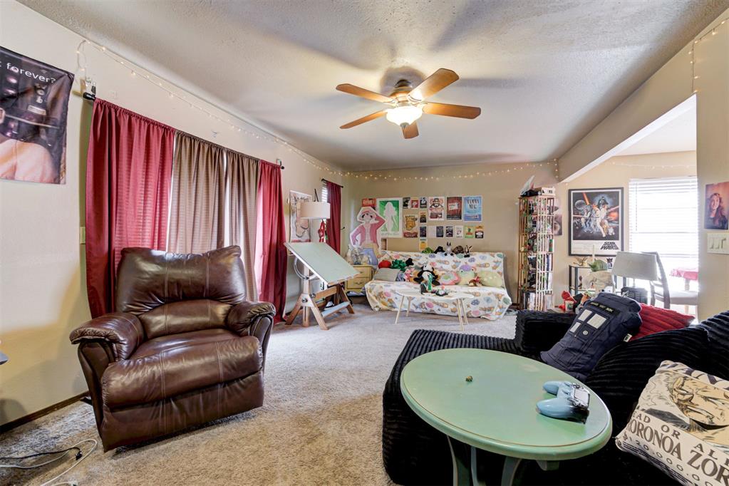 6000 W Hefner Road