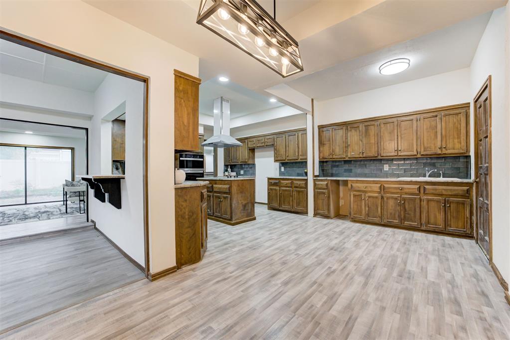 3021 Raintree Road