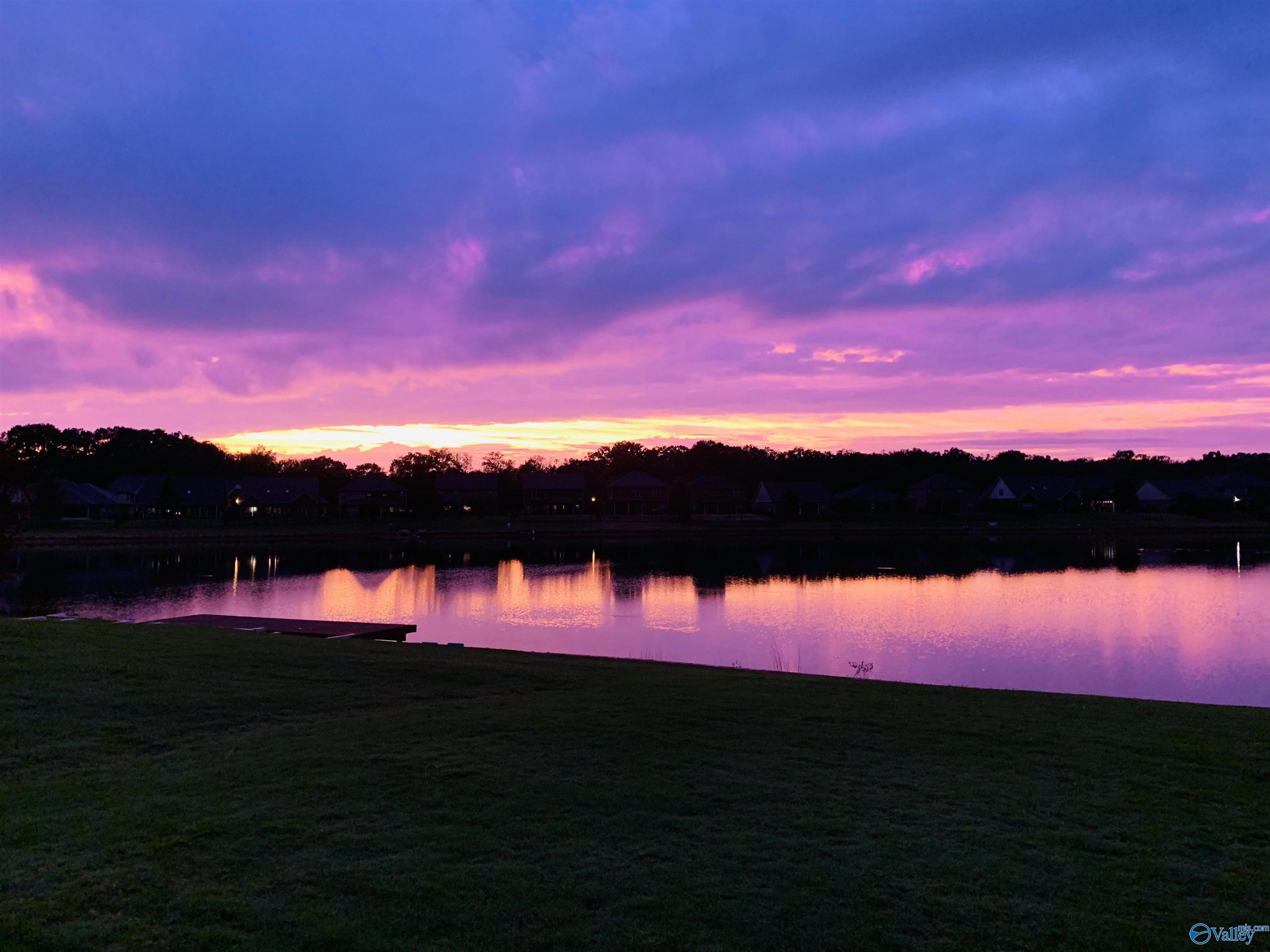 15133 Lakeside Trail