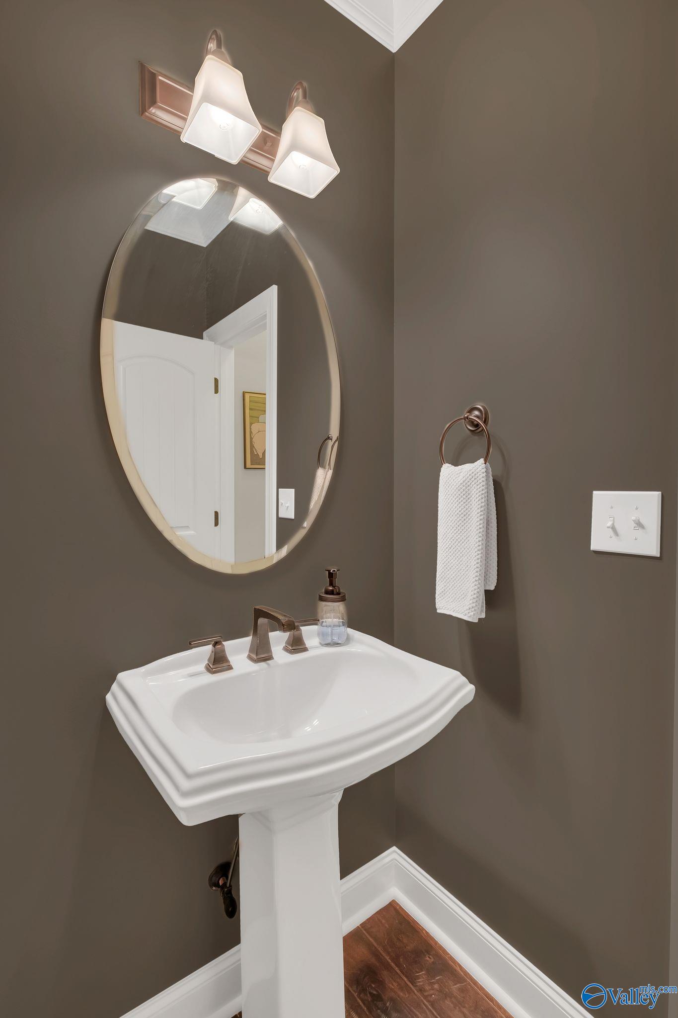 4812 Pinebrook Court