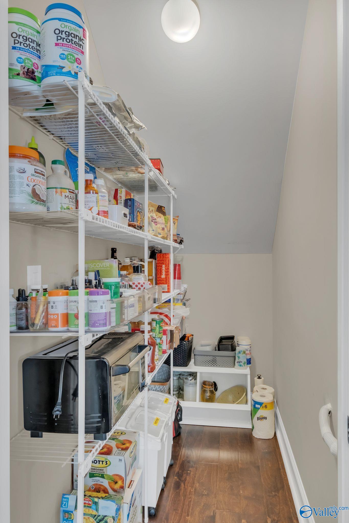 4812 Pinebrook Court