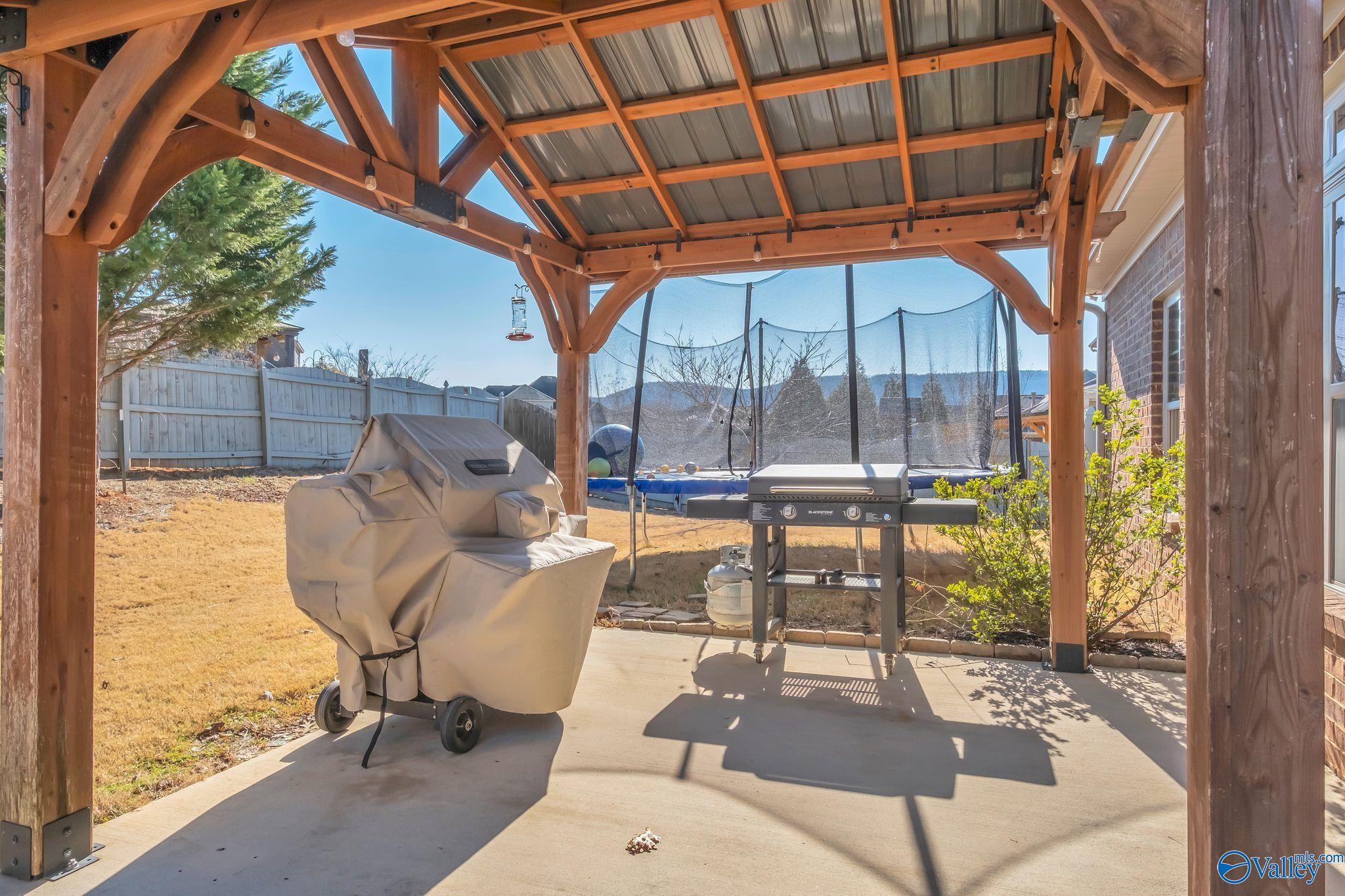 4812 Pinebrook Court