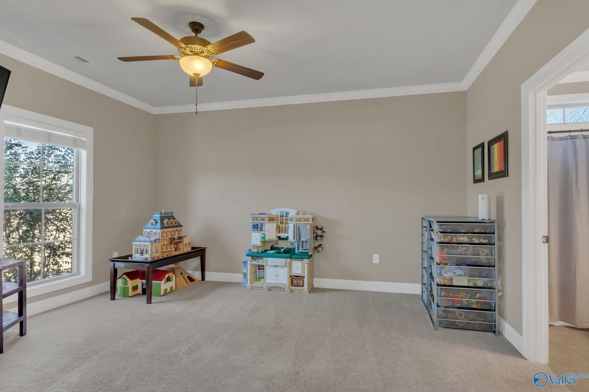 4812 Pinebrook Court