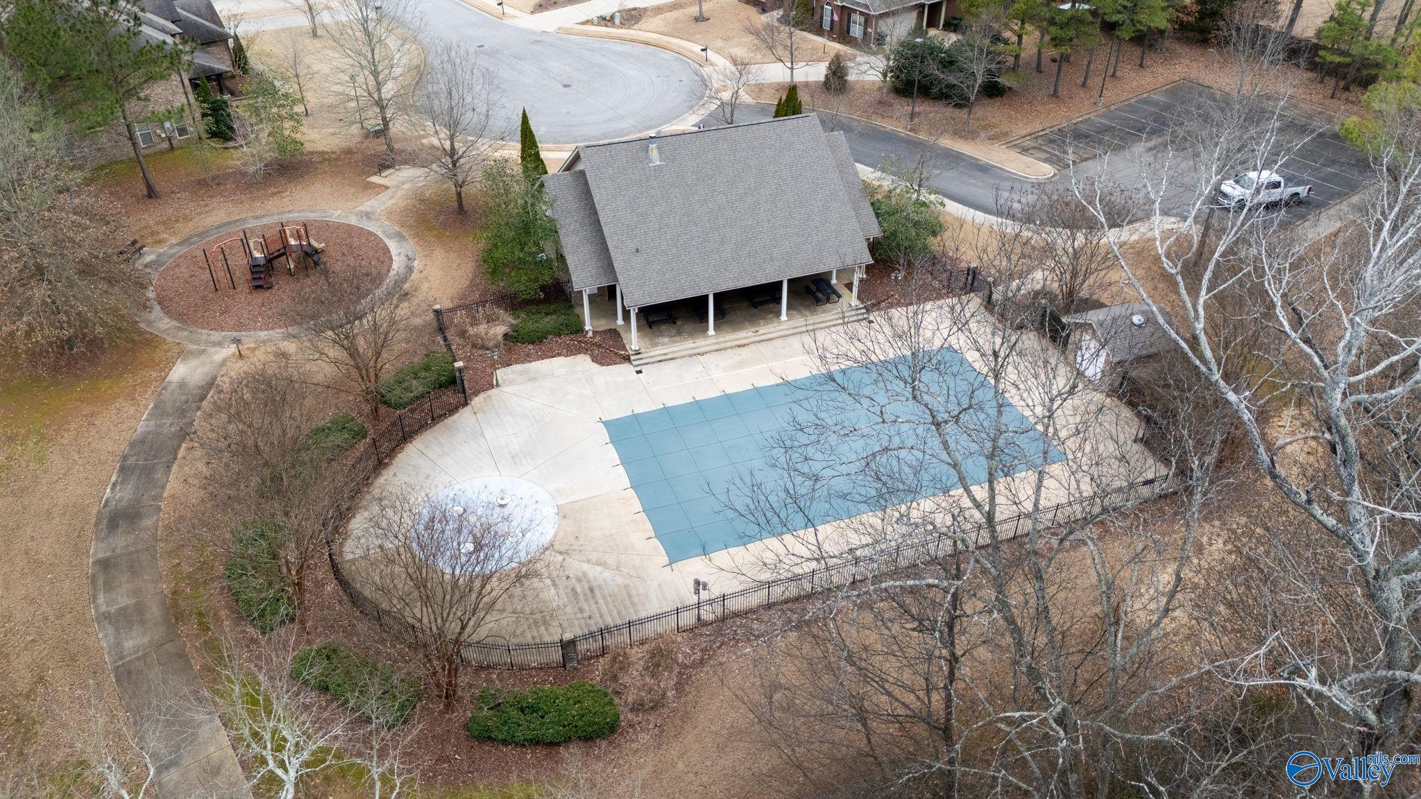 4812 Pinebrook Court