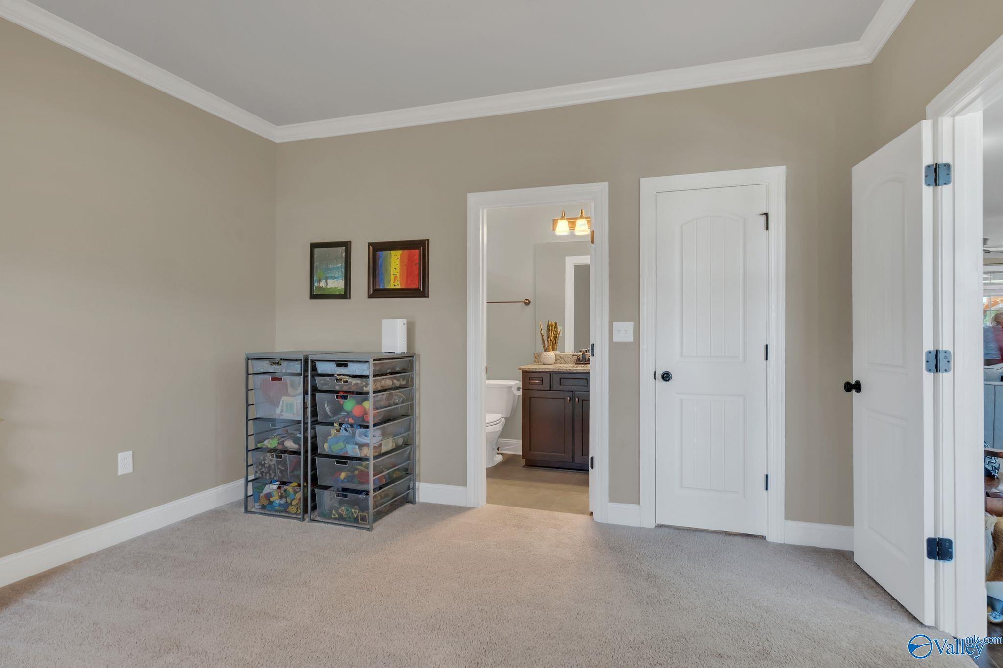 4812 Pinebrook Court