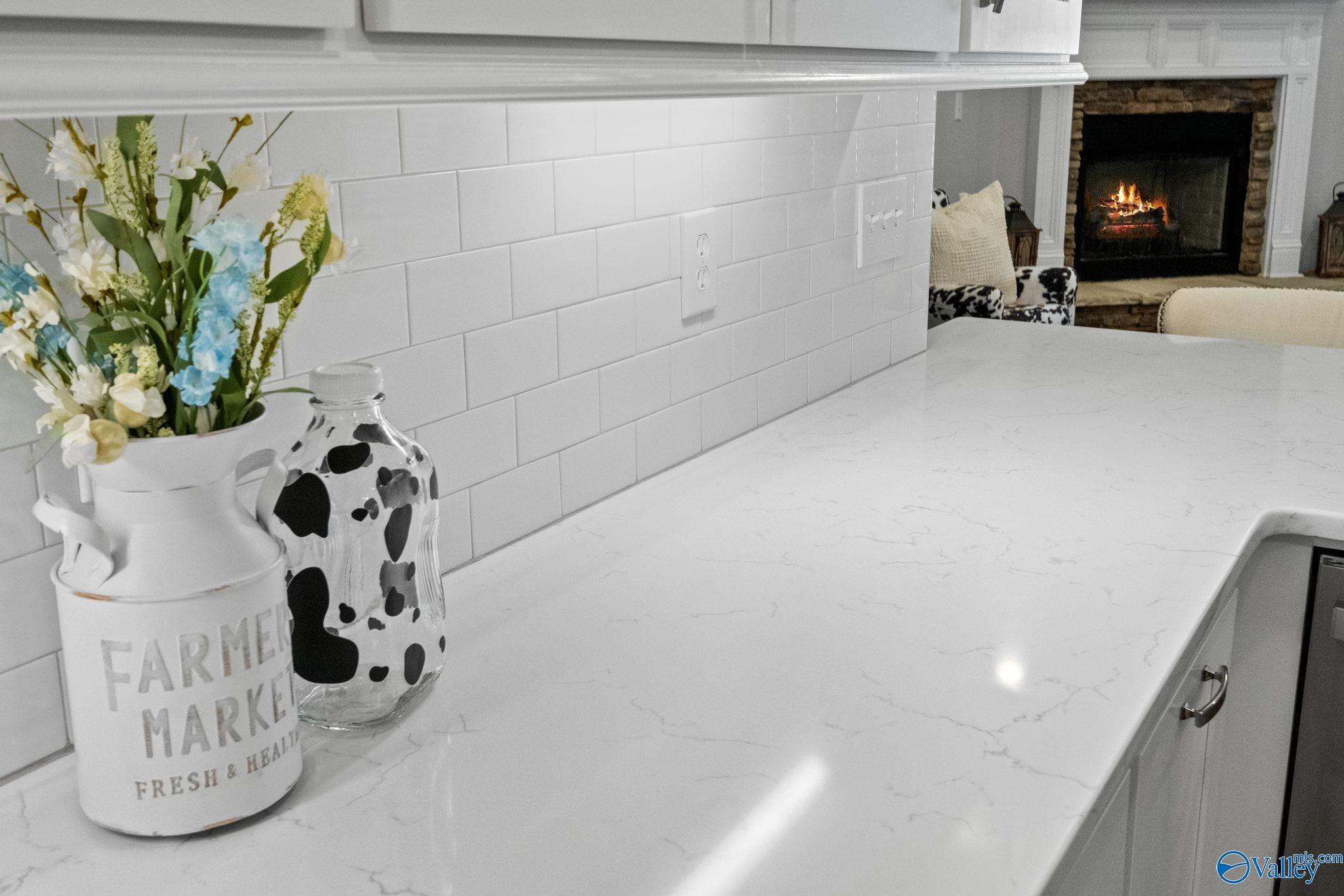 1303 Pecan Point Way