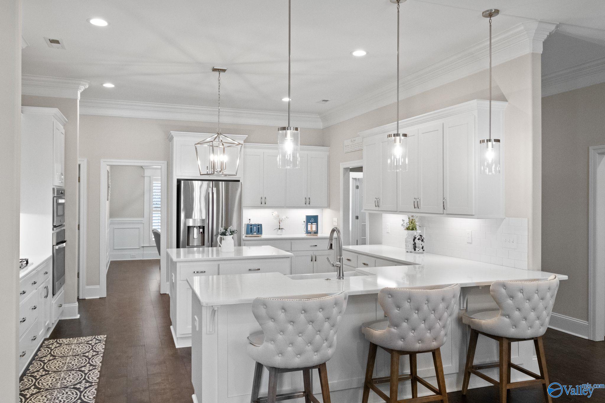 1303 Pecan Point Way