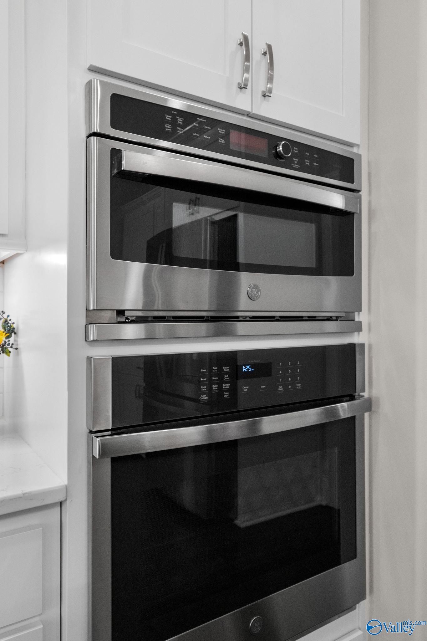 1303 Pecan Point Way