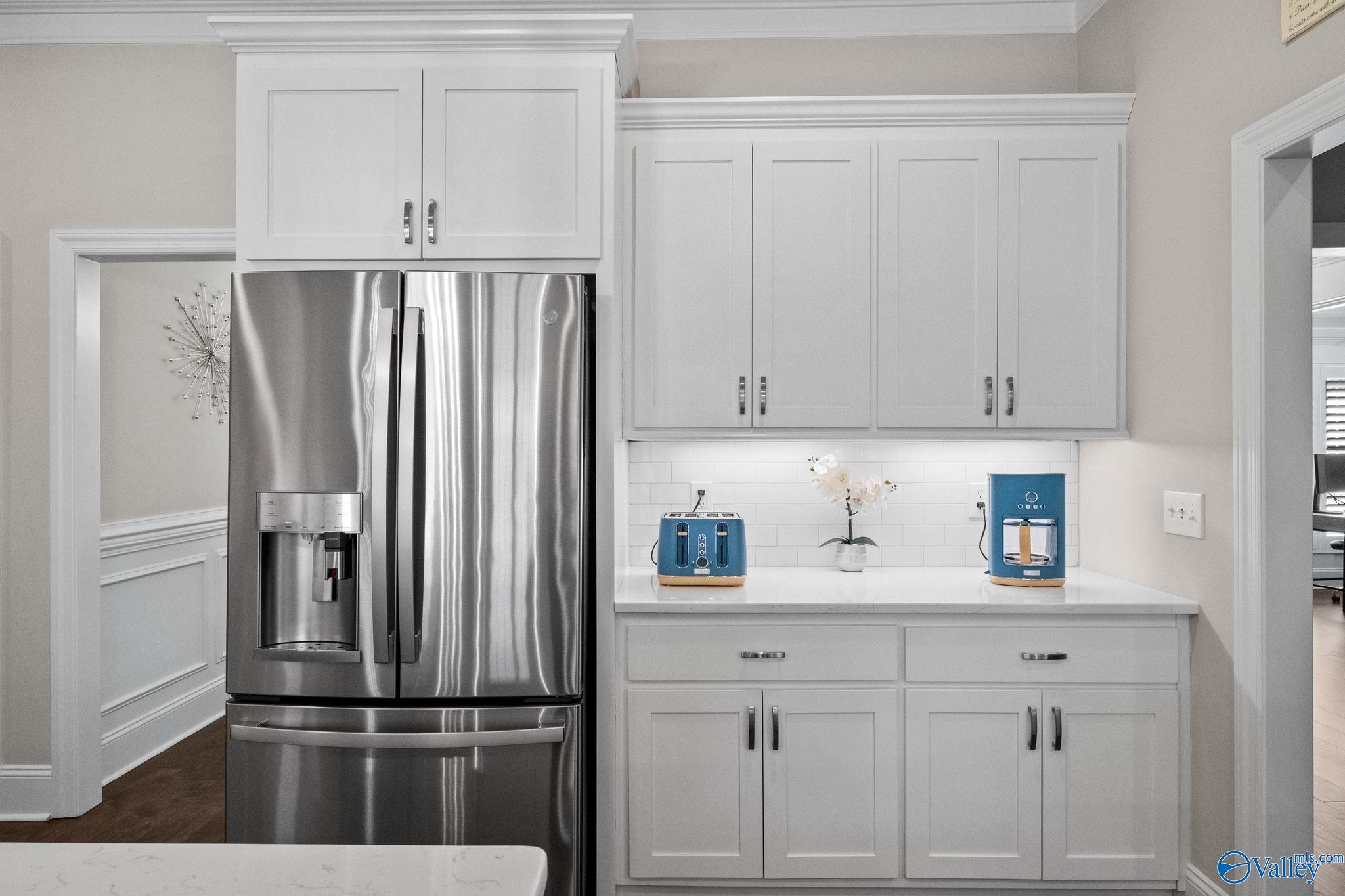 1303 Pecan Point Way