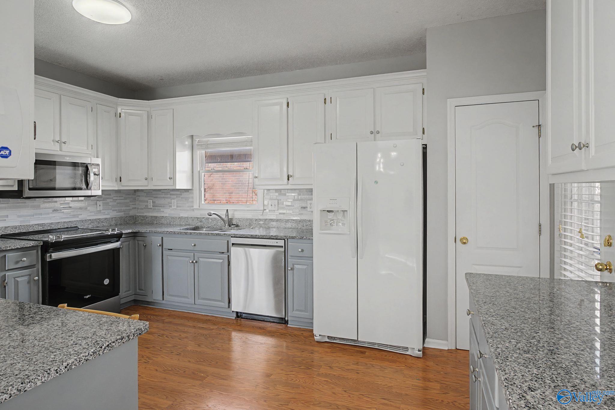 10031 Meredith Lane