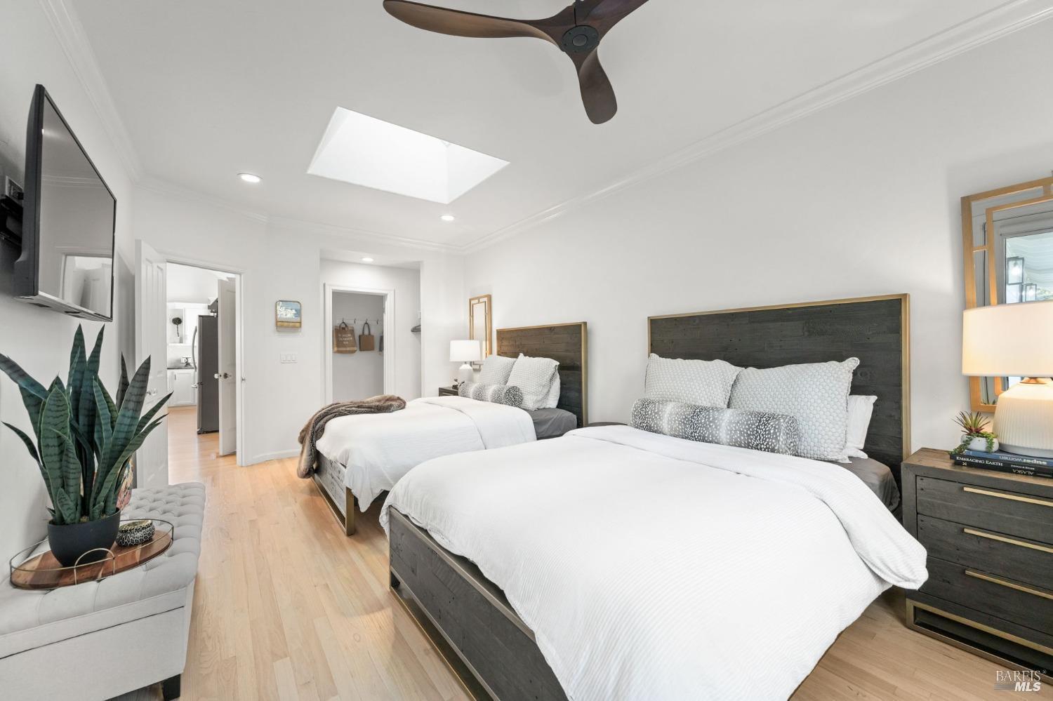 1316 Sulphur Springs Avenue, St. Helena