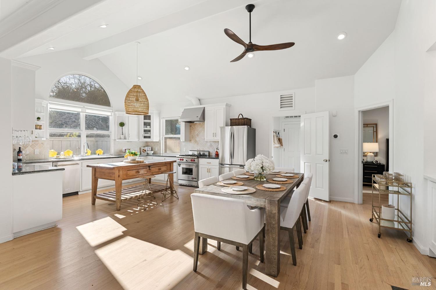 1316 Sulphur Springs Avenue, St. Helena