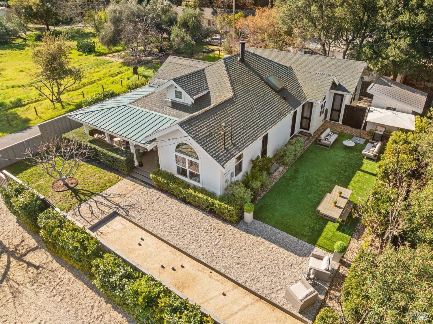 1316 Sulphur Springs Avenue, St. Helena