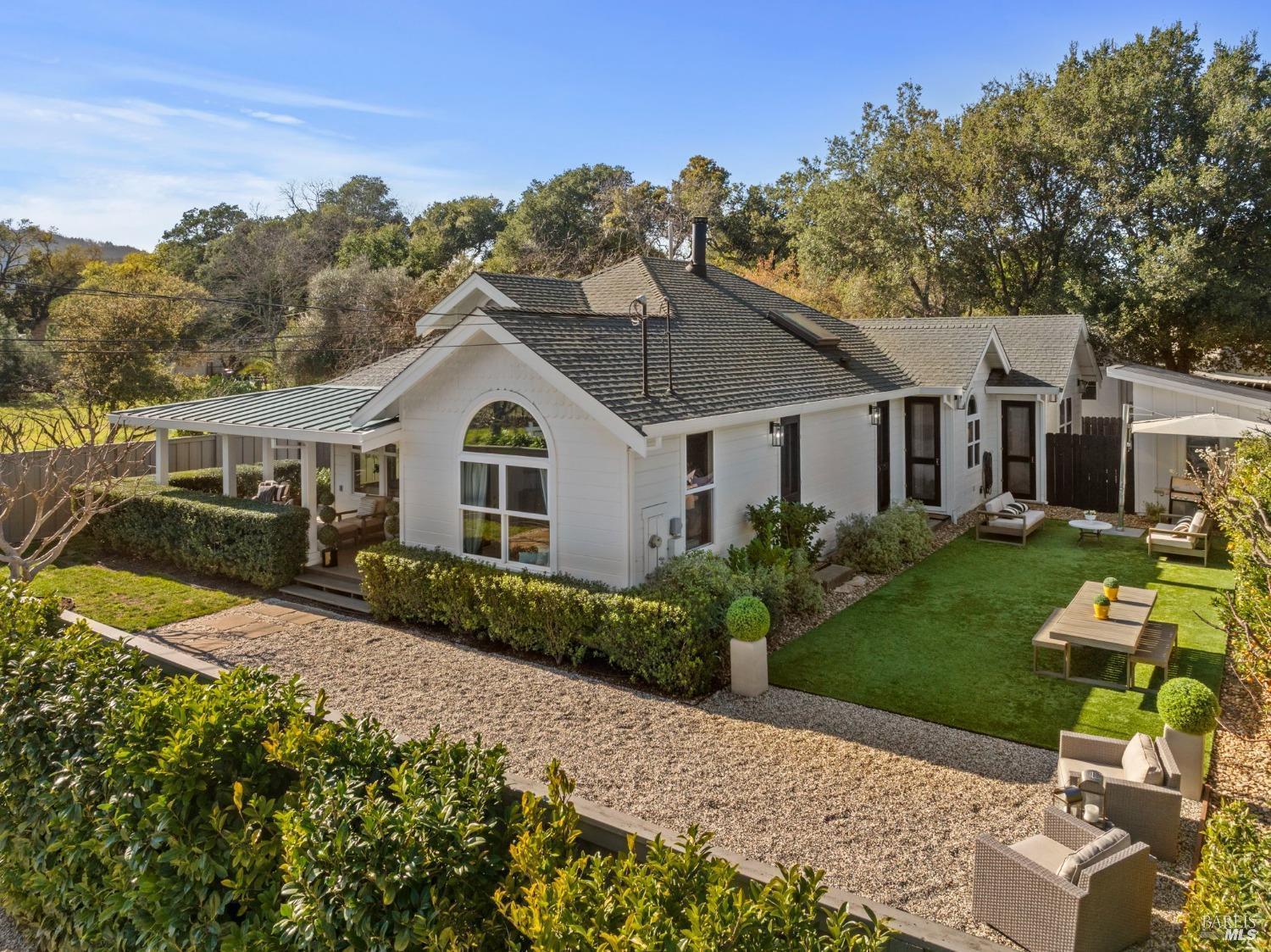 1316 Sulphur Springs Avenue, St. Helena