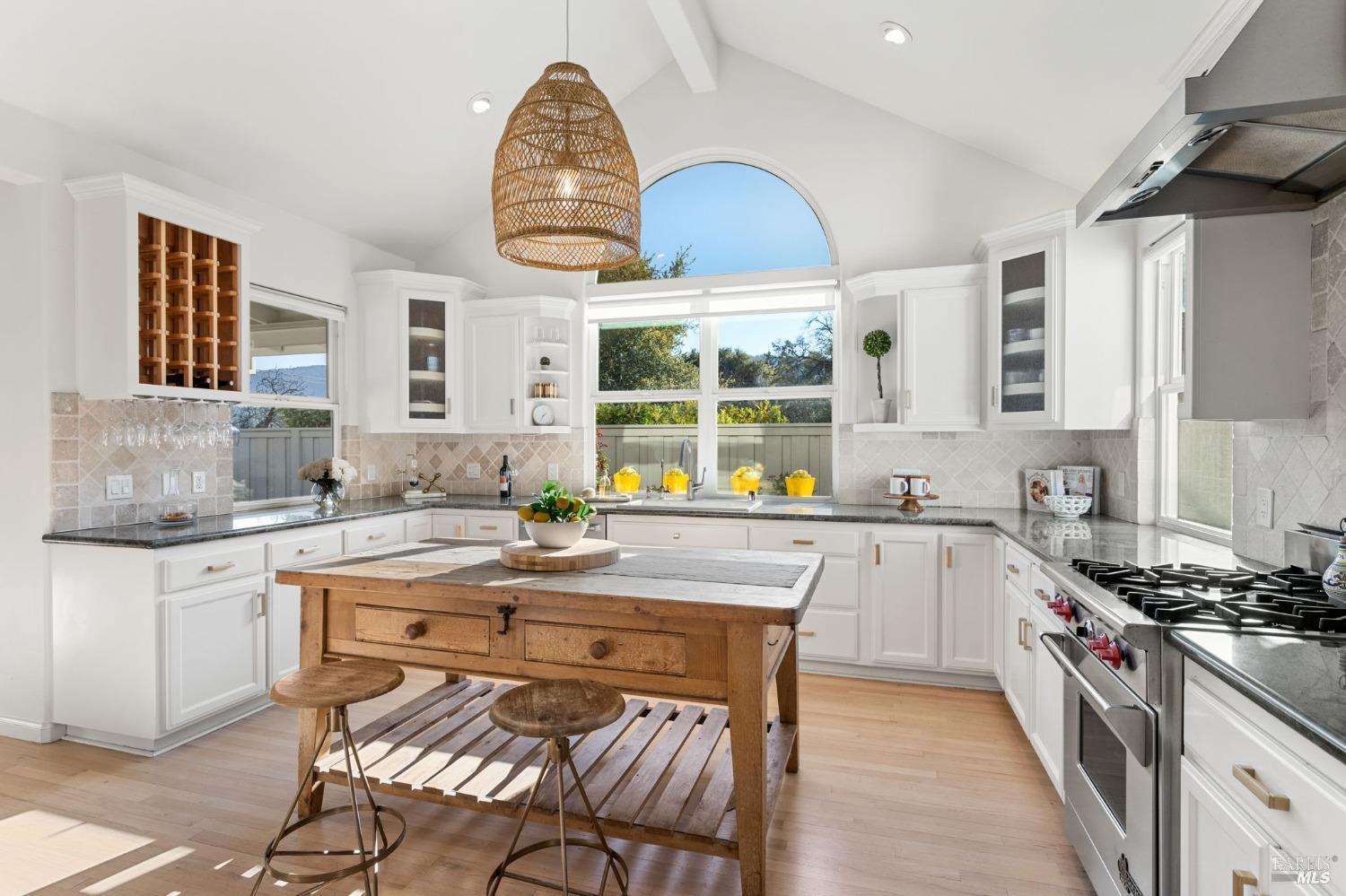 1316 Sulphur Springs Avenue, St. Helena