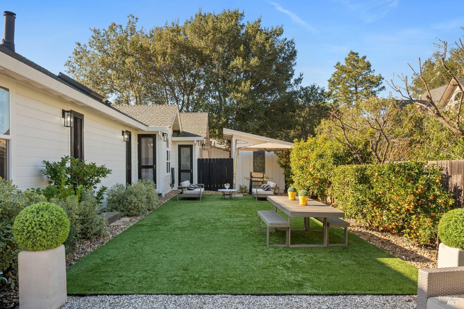 1316 Sulphur Springs Avenue, St. Helena