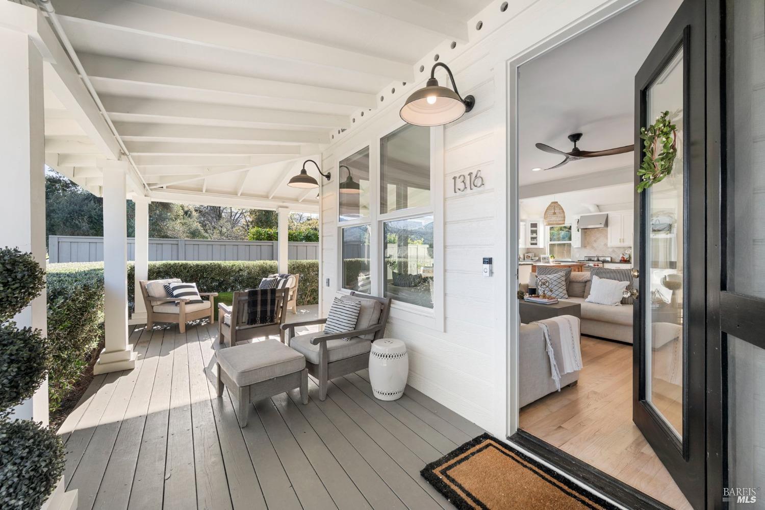 1316 Sulphur Springs Avenue, St. Helena