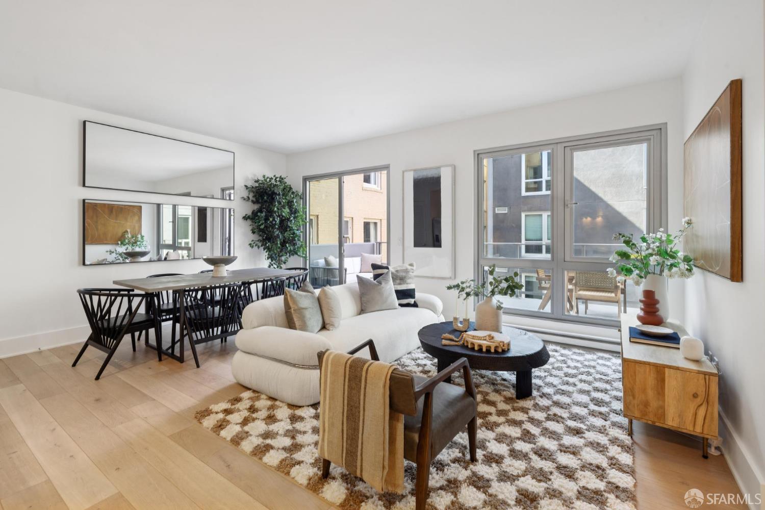 1075 Market Street # 612