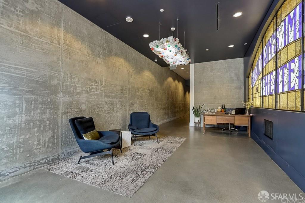 1075 Market Street # 612