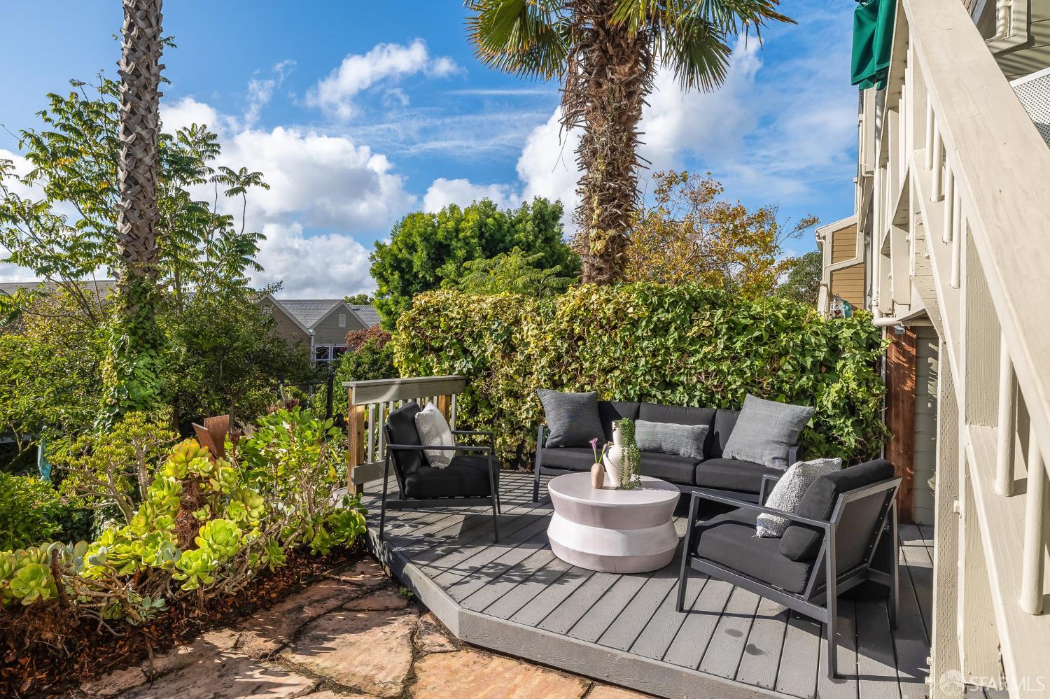 11 Littlefield Terrace