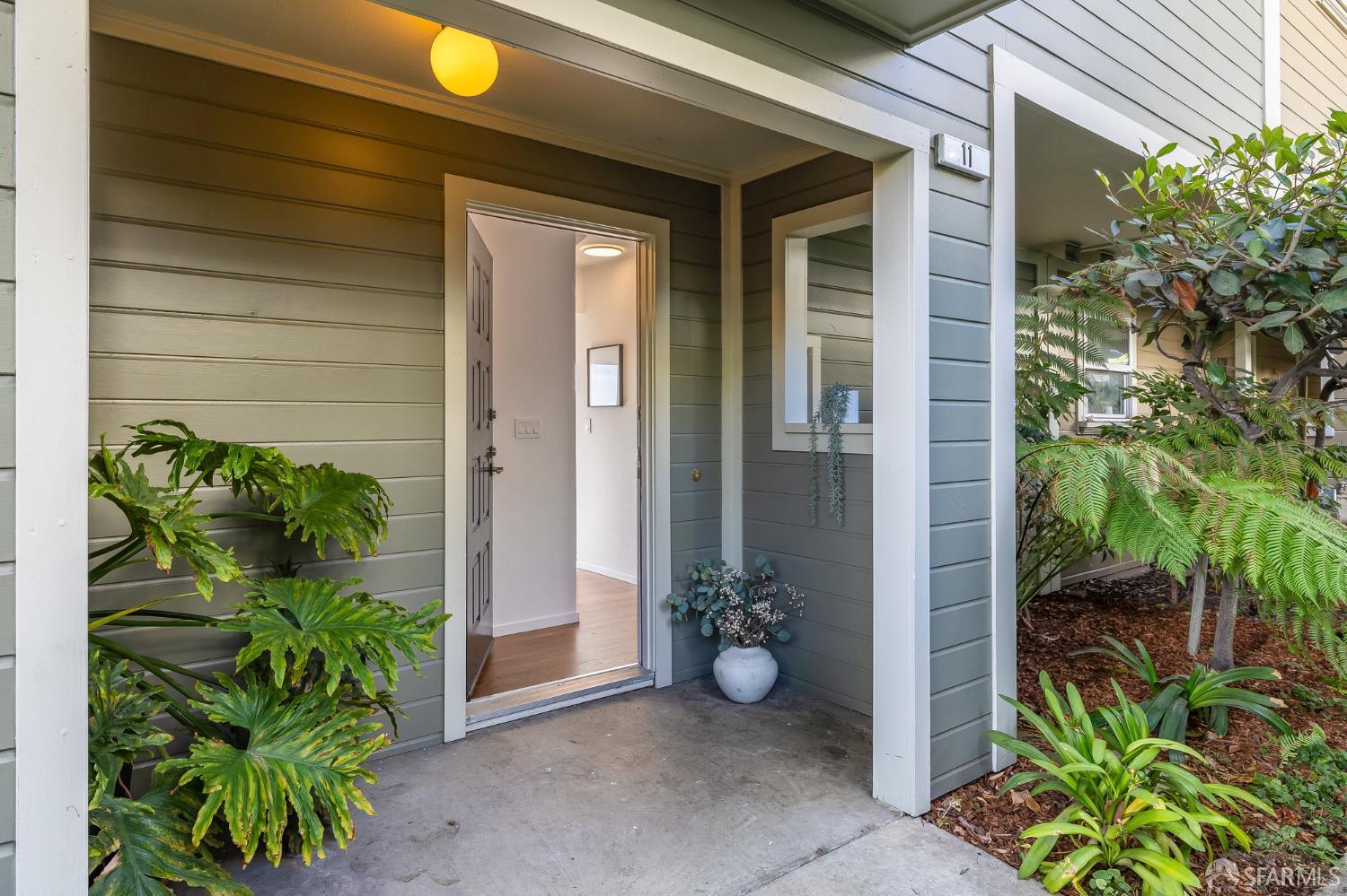 11 Littlefield Terrace