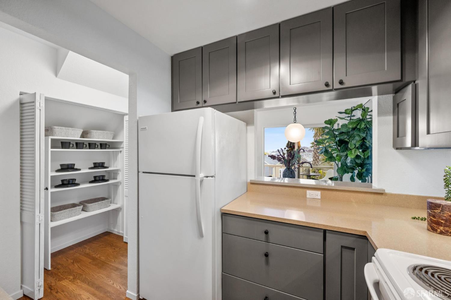 11 Littlefield Terrace