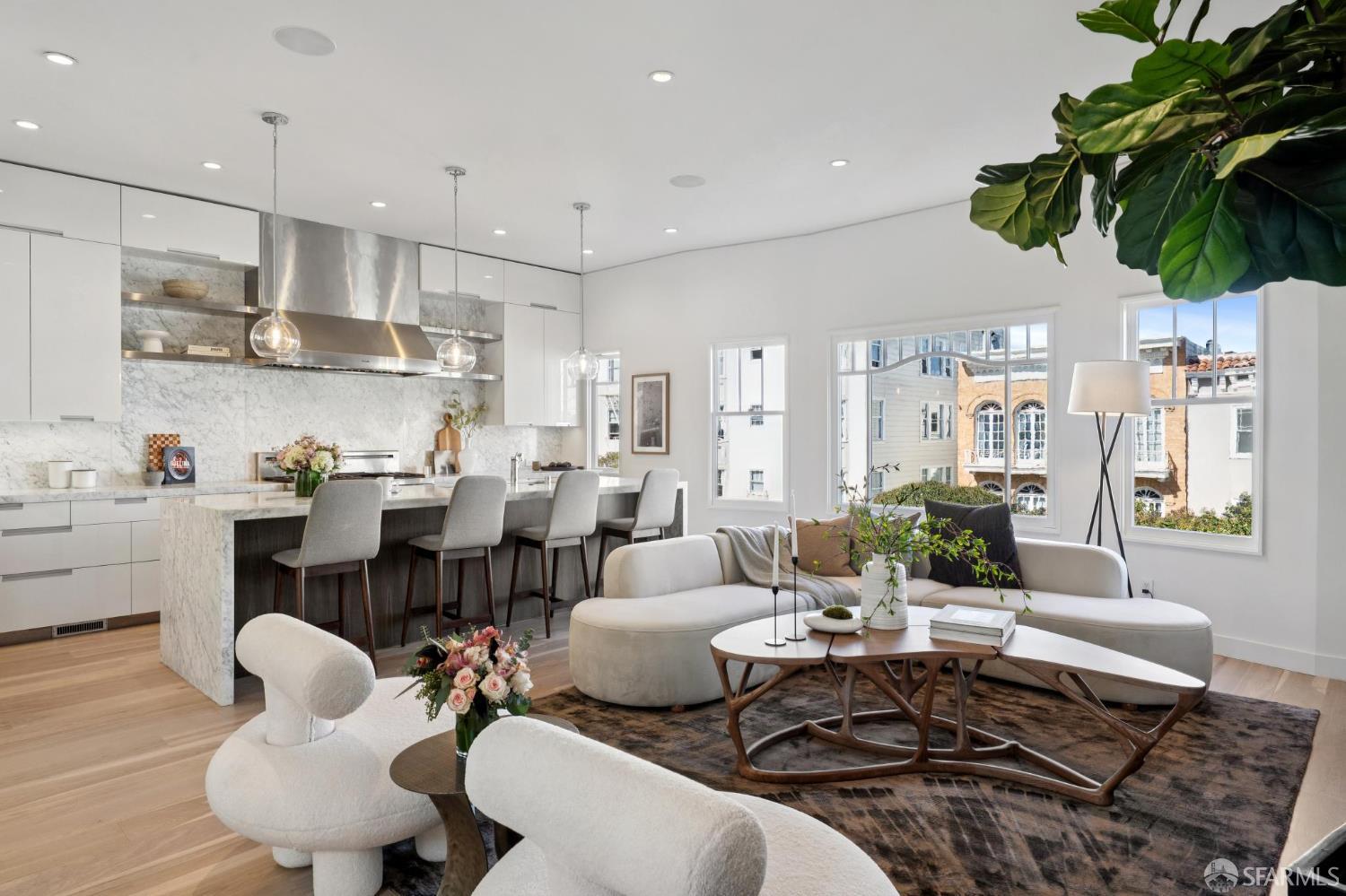 2269 Francisco Street