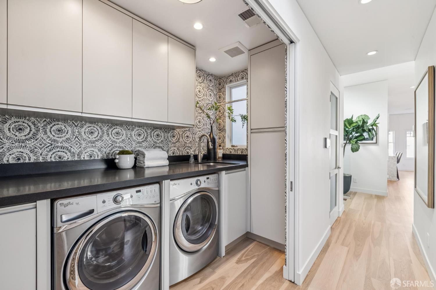 2269 Francisco Street