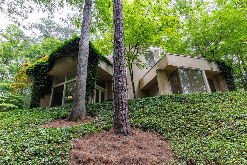 4547 Harris Trail NW