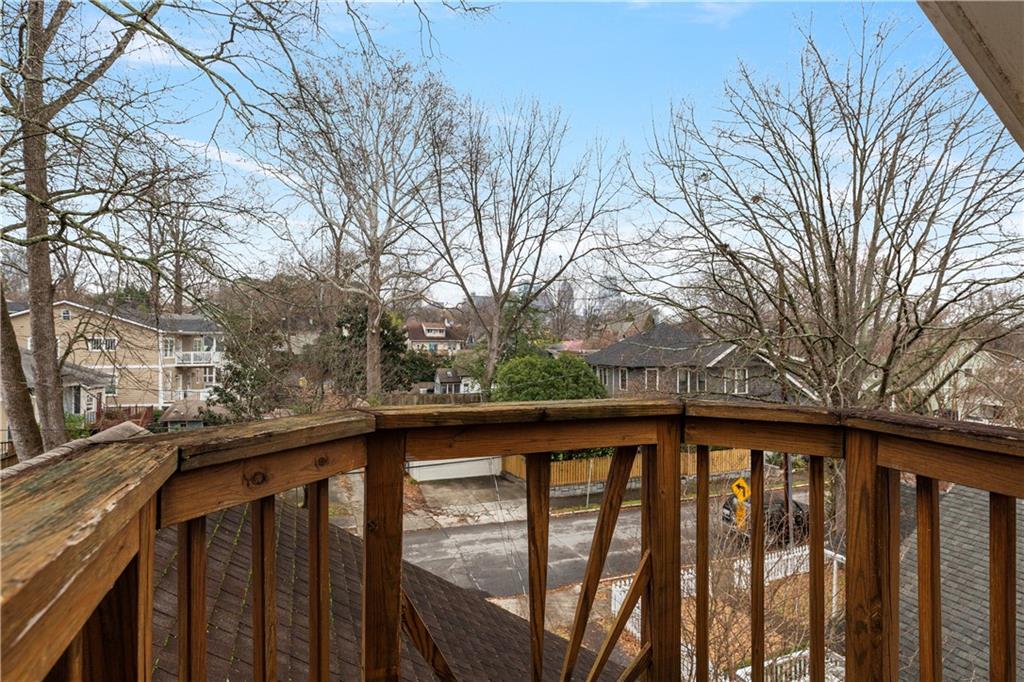 873 Monroe Circle NE
