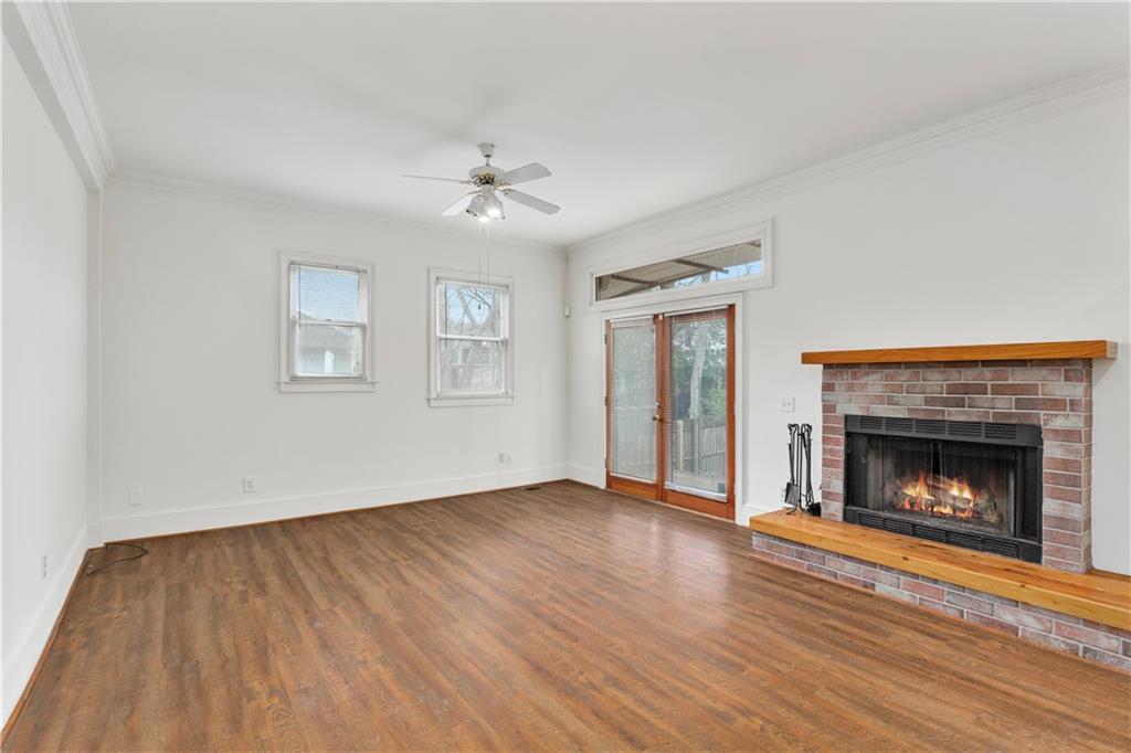 873 Monroe Circle NE