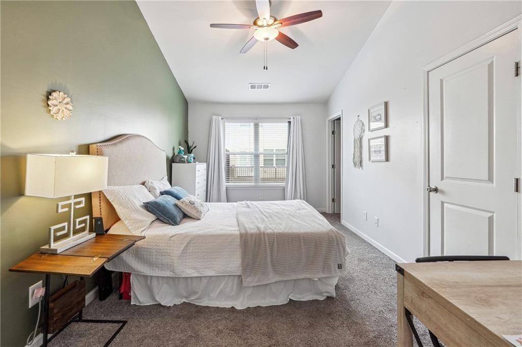 1732 Liberty Parkway NW