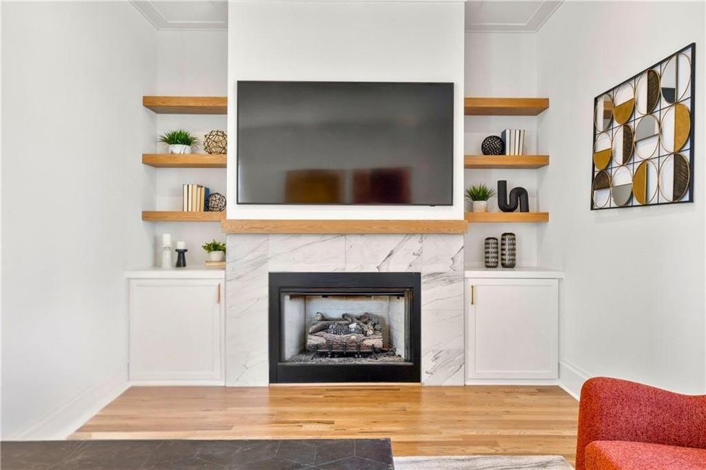 1836 Memorial Drive Unit 303