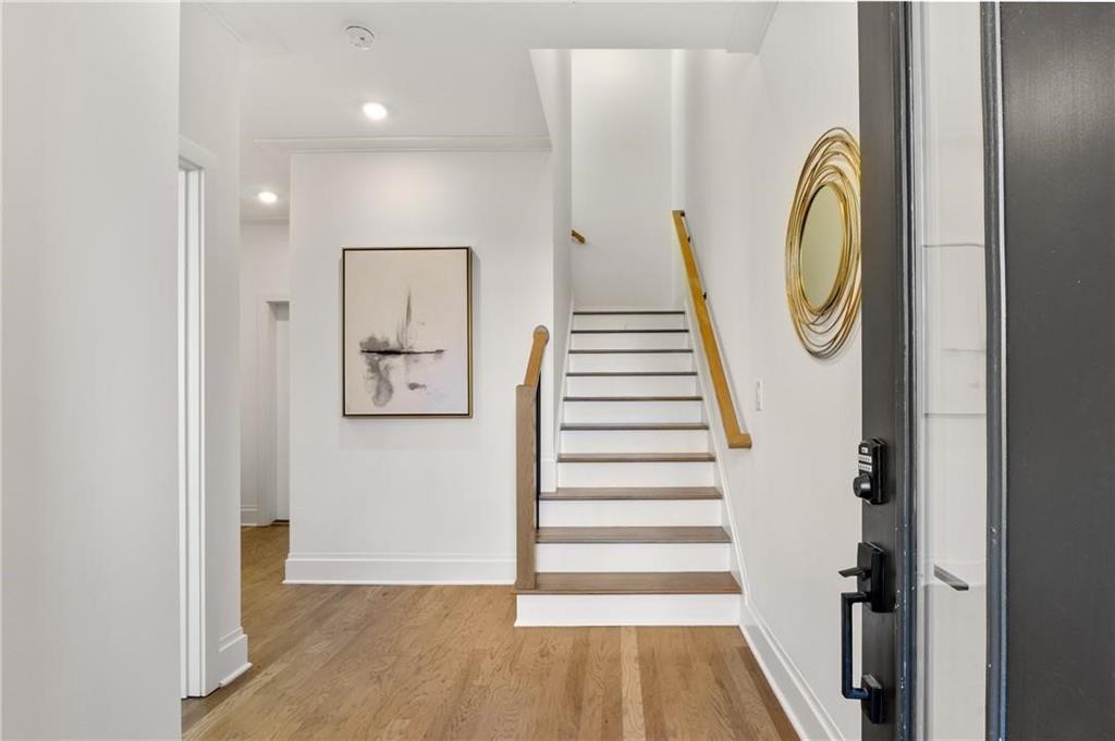 1836 Memorial Drive Unit 303