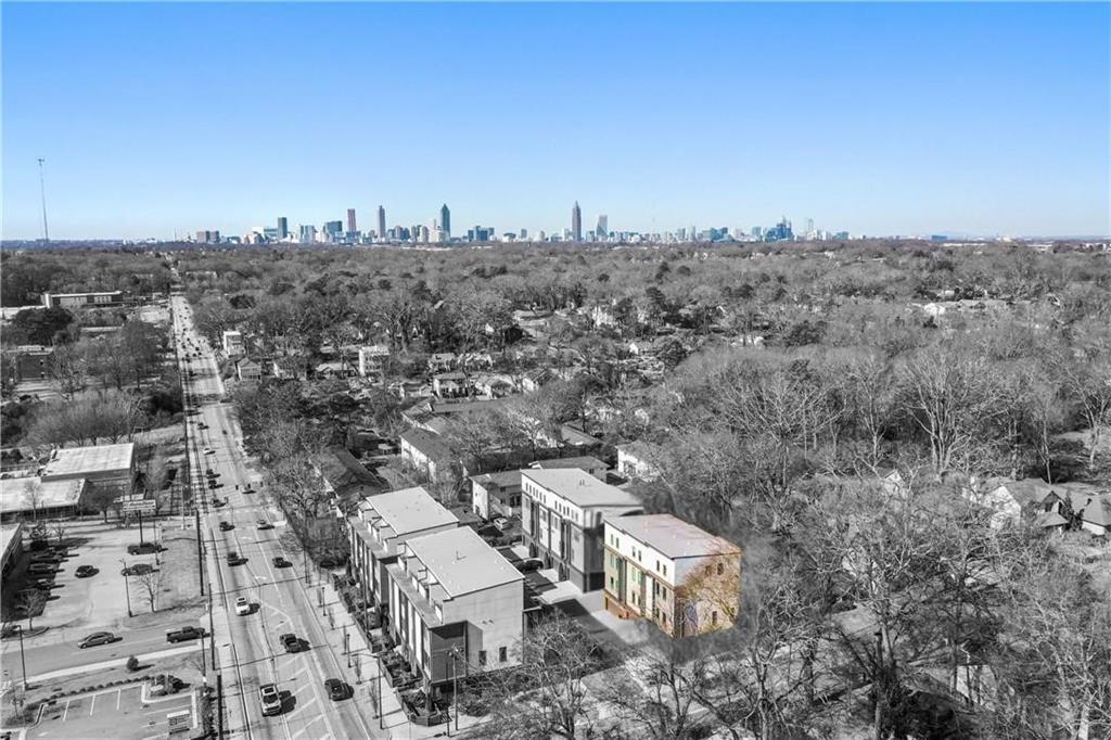 1836 Memorial Drive Unit 303
