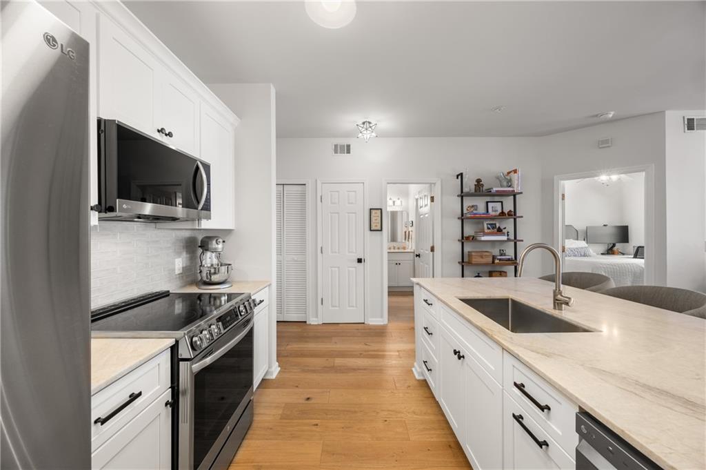 955 Juniper Street NE Unit 2217