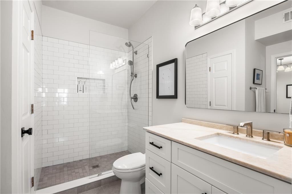 955 Juniper Street NE Unit 2217