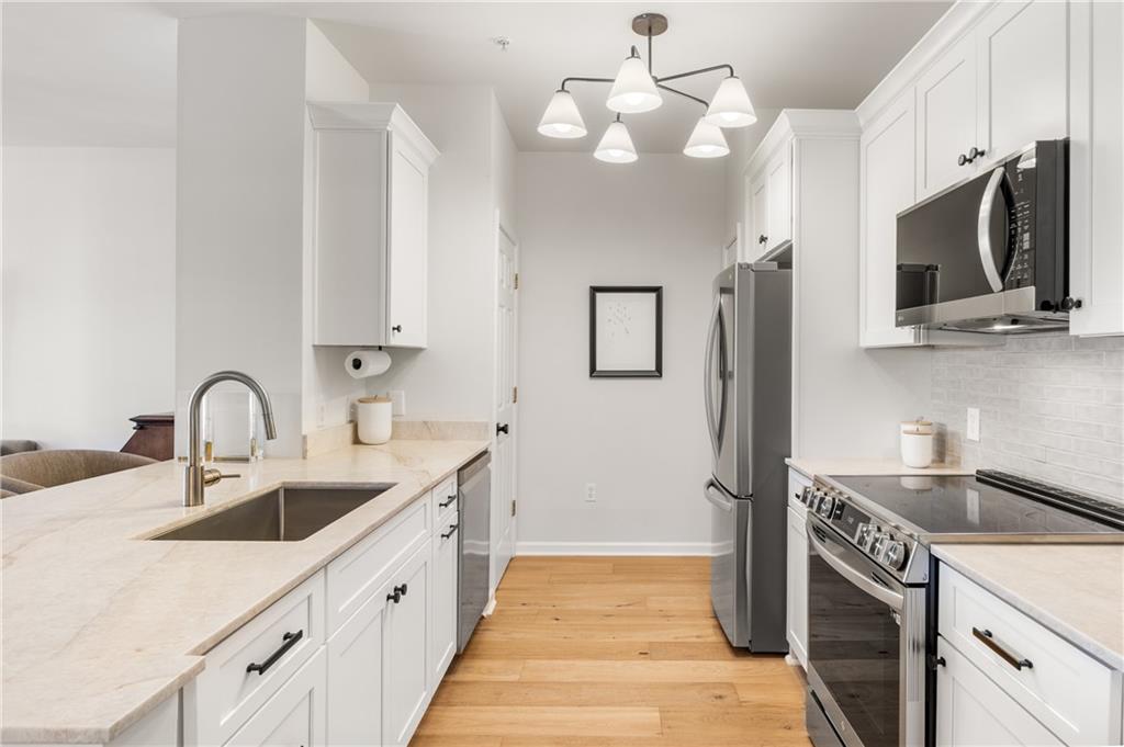 955 Juniper Street NE Unit 2217