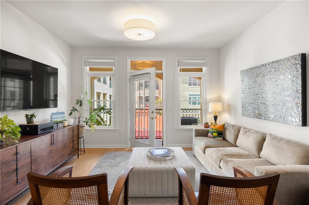 955 Juniper Street NE Unit 2217