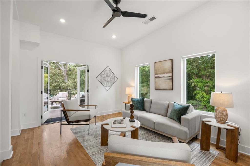 1836 Memorial Drive SE Unit 303