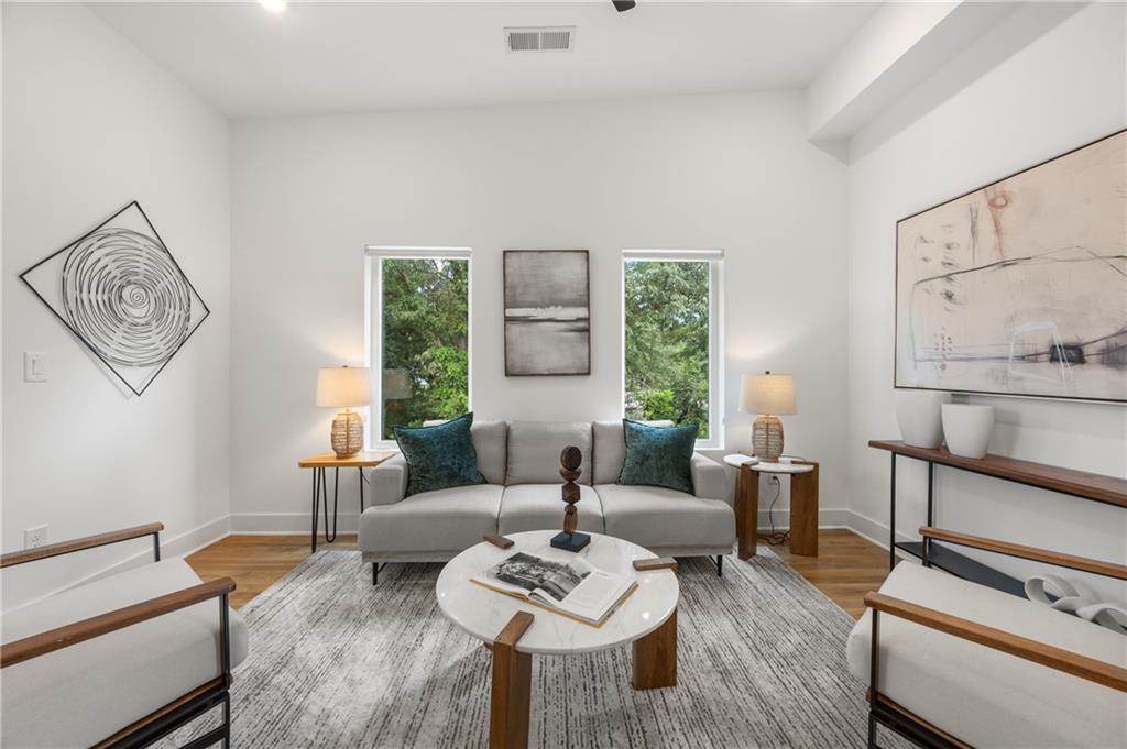 1836 Memorial Drive SE Unit 303